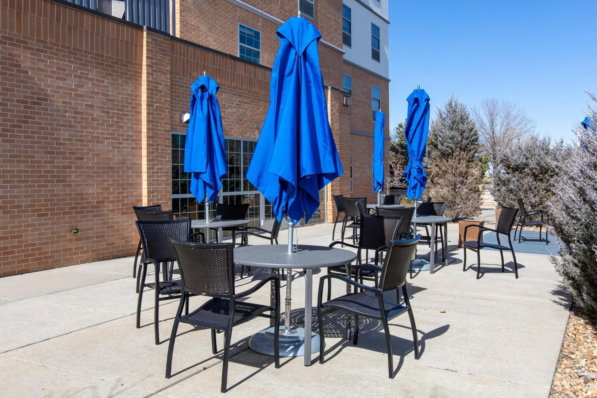 Holiday Inn Express & Suites Englewood - Denver South By Ihg Lone Tree Exterior photo